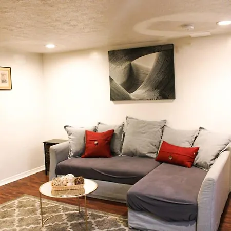 1 Bed Apt - Amazing Location 1 Block To Carson St Pittsburgh Exterior photo